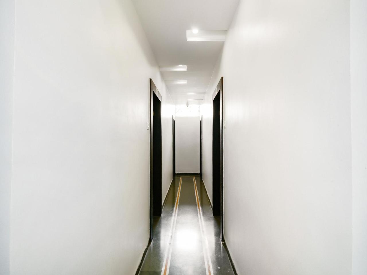 Oyo 14826 Ashoka Executive Otel Evrengabad Dış mekan fotoğraf